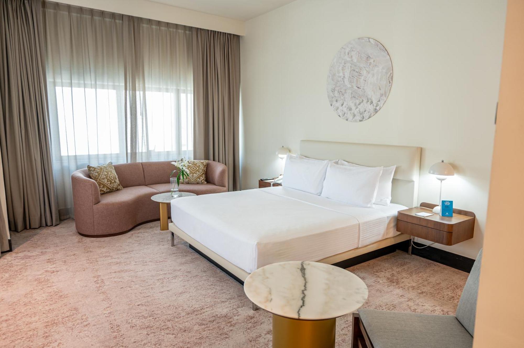 Majestic Cove Hotel - Formerly Le Meridien Fairway Dubai Bagian luar foto