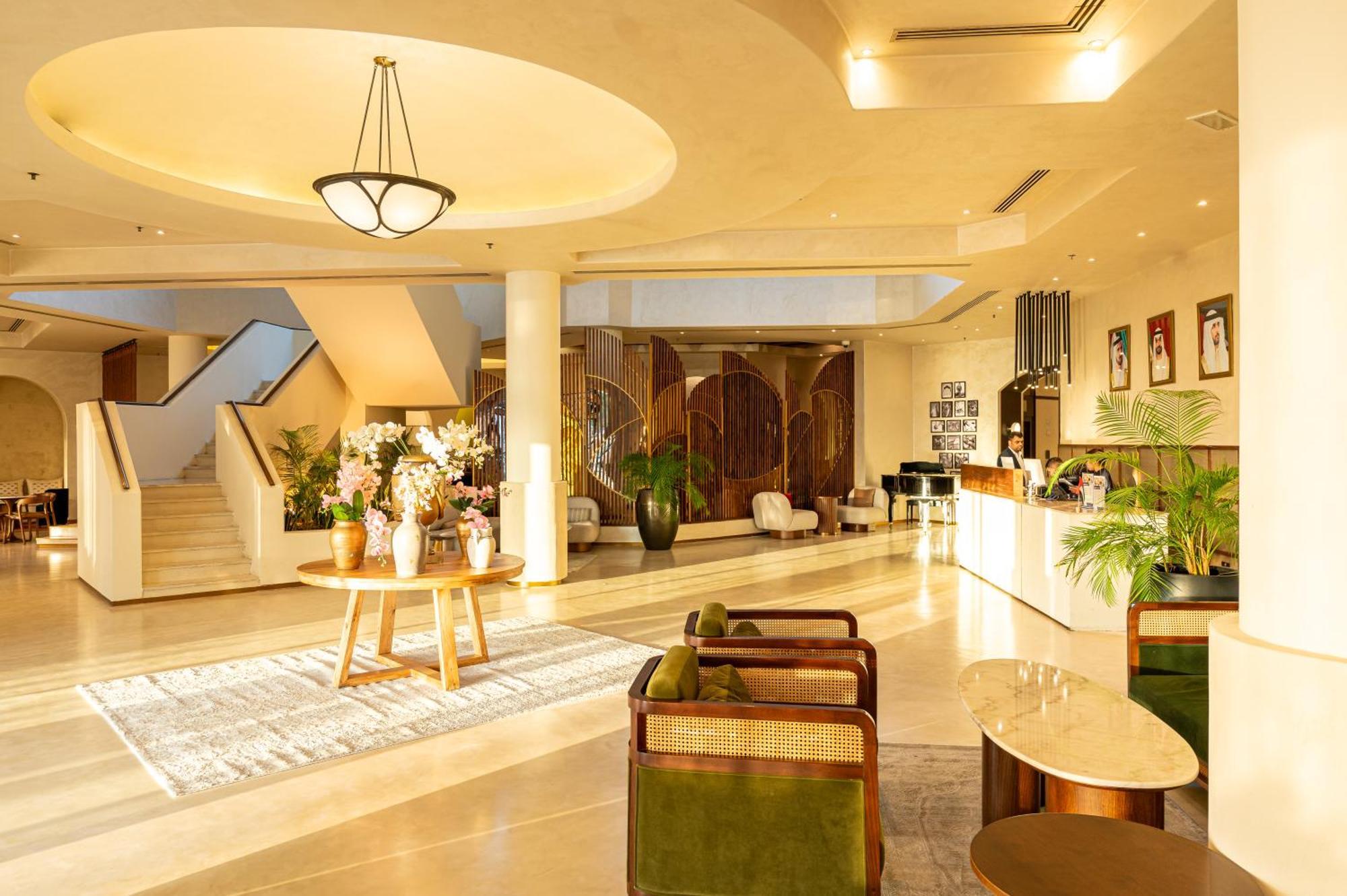 Majestic Cove Hotel - Formerly Le Meridien Fairway Dubai Bagian luar foto