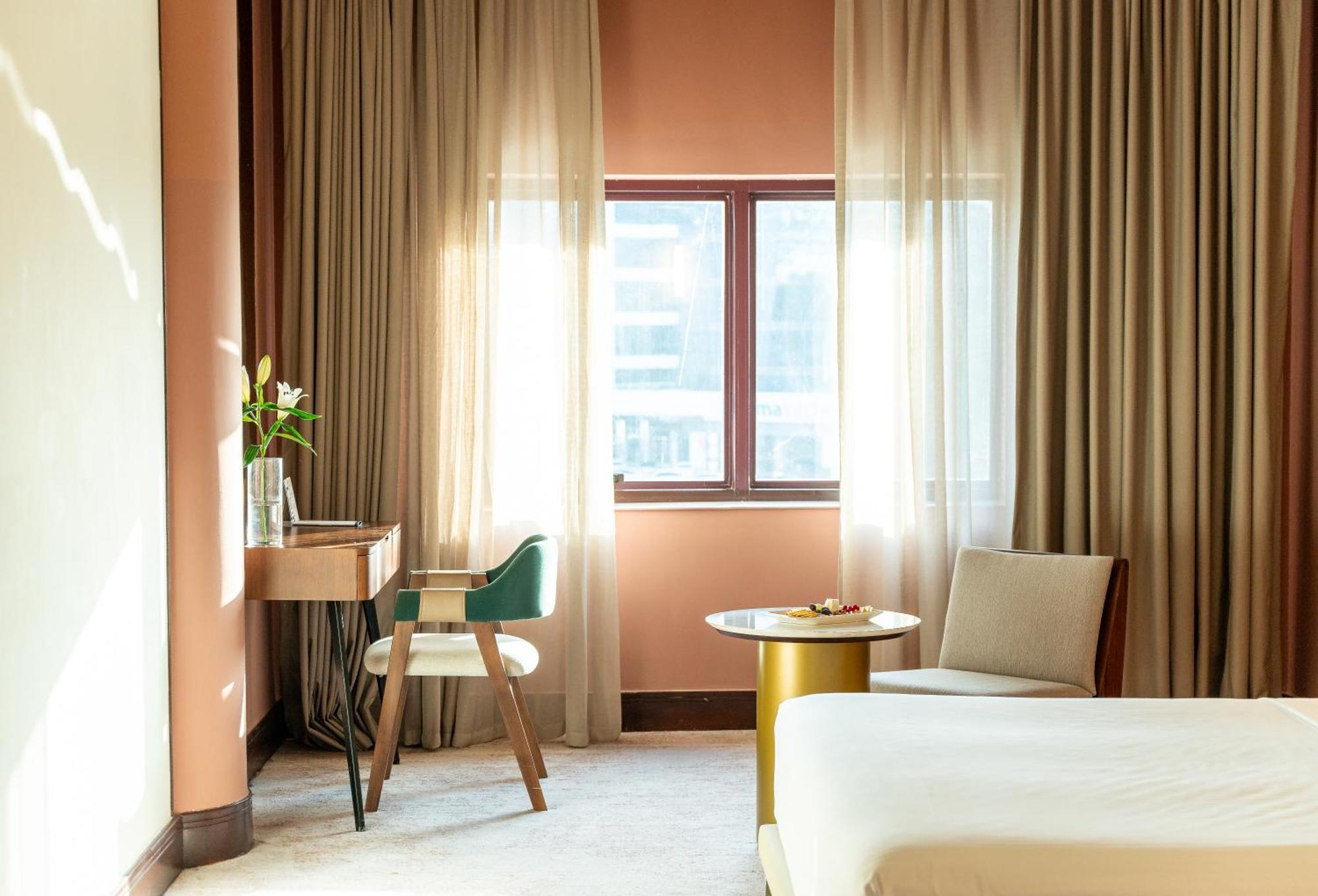 Majestic Cove Hotel - Formerly Le Meridien Fairway Dubai Bagian luar foto