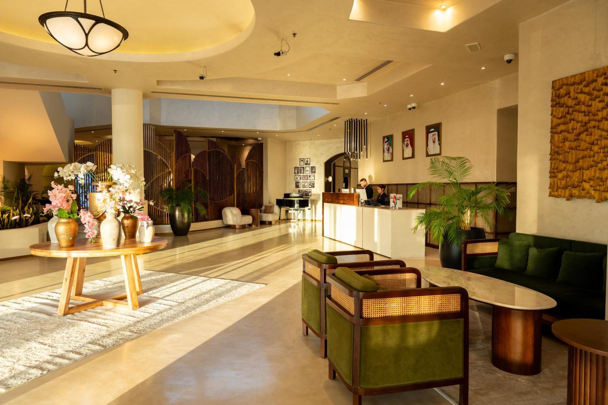 Majestic Cove Hotel - Formerly Le Meridien Fairway Dubai Bagian luar foto
