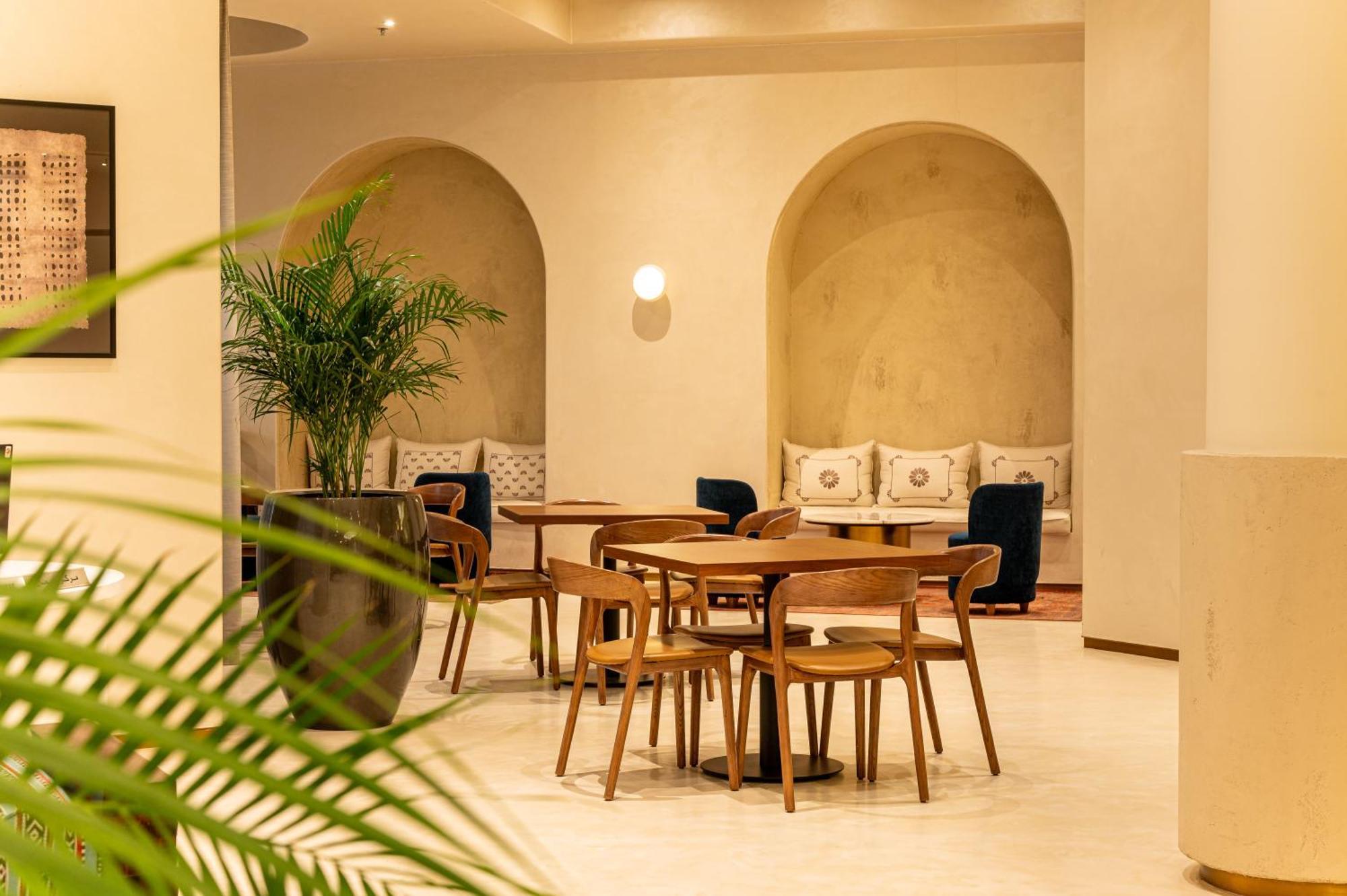 Majestic Cove Hotel - Formerly Le Meridien Fairway Dubai Bagian luar foto