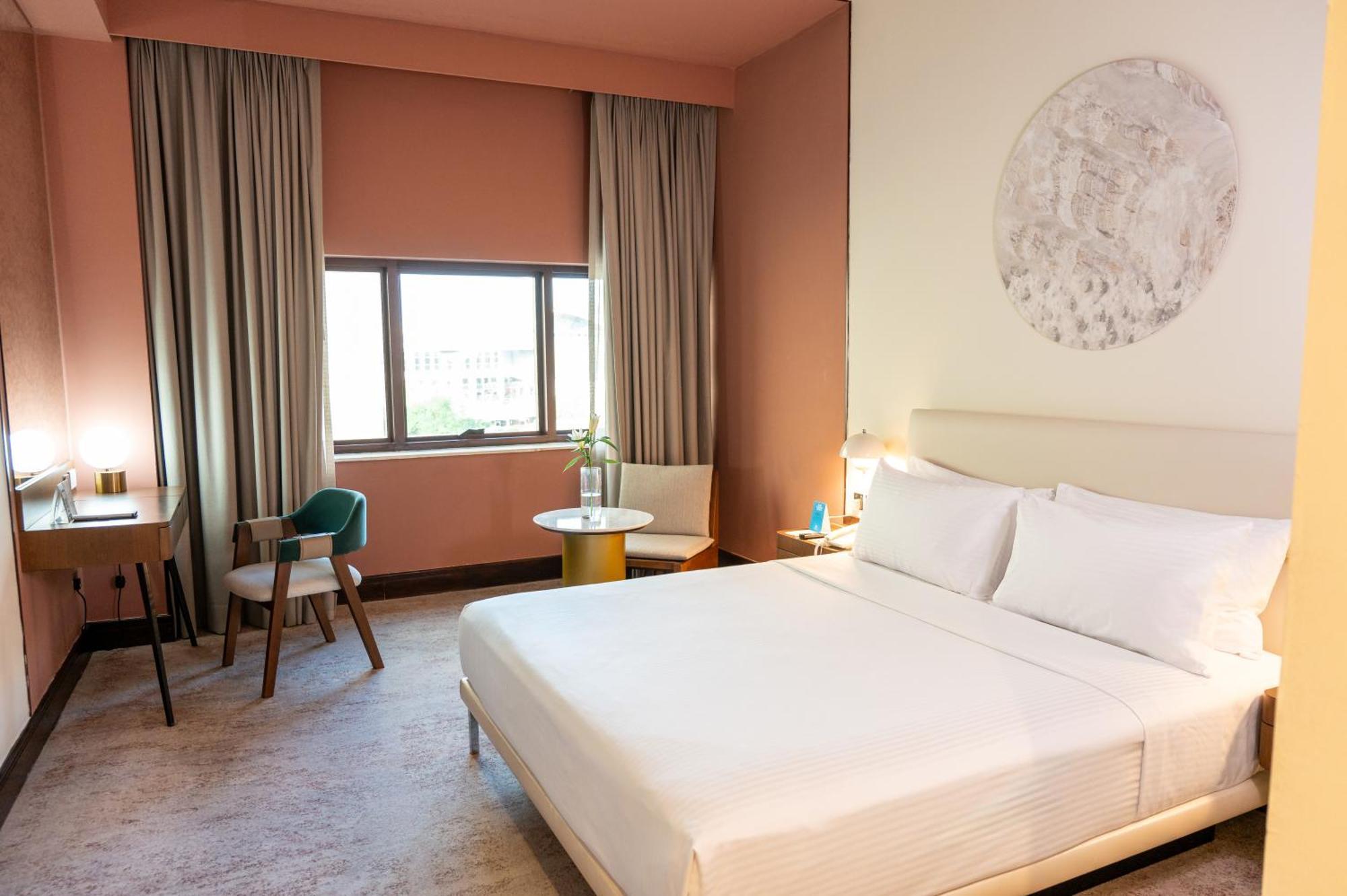 Majestic Cove Hotel - Formerly Le Meridien Fairway Dubai Bagian luar foto
